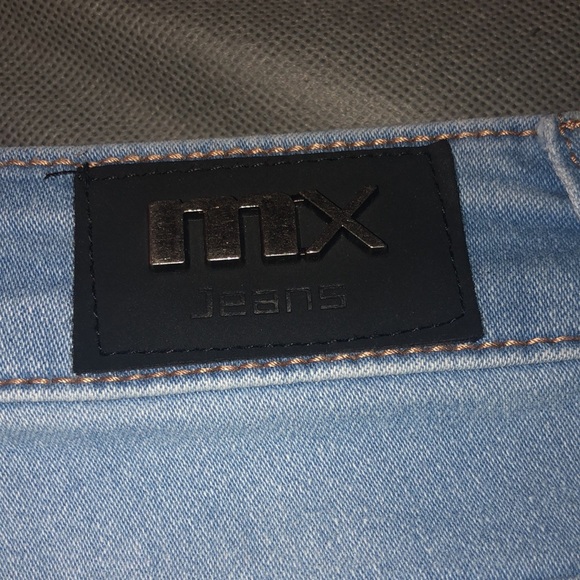 Blue Jeans - Picture 5 of 5